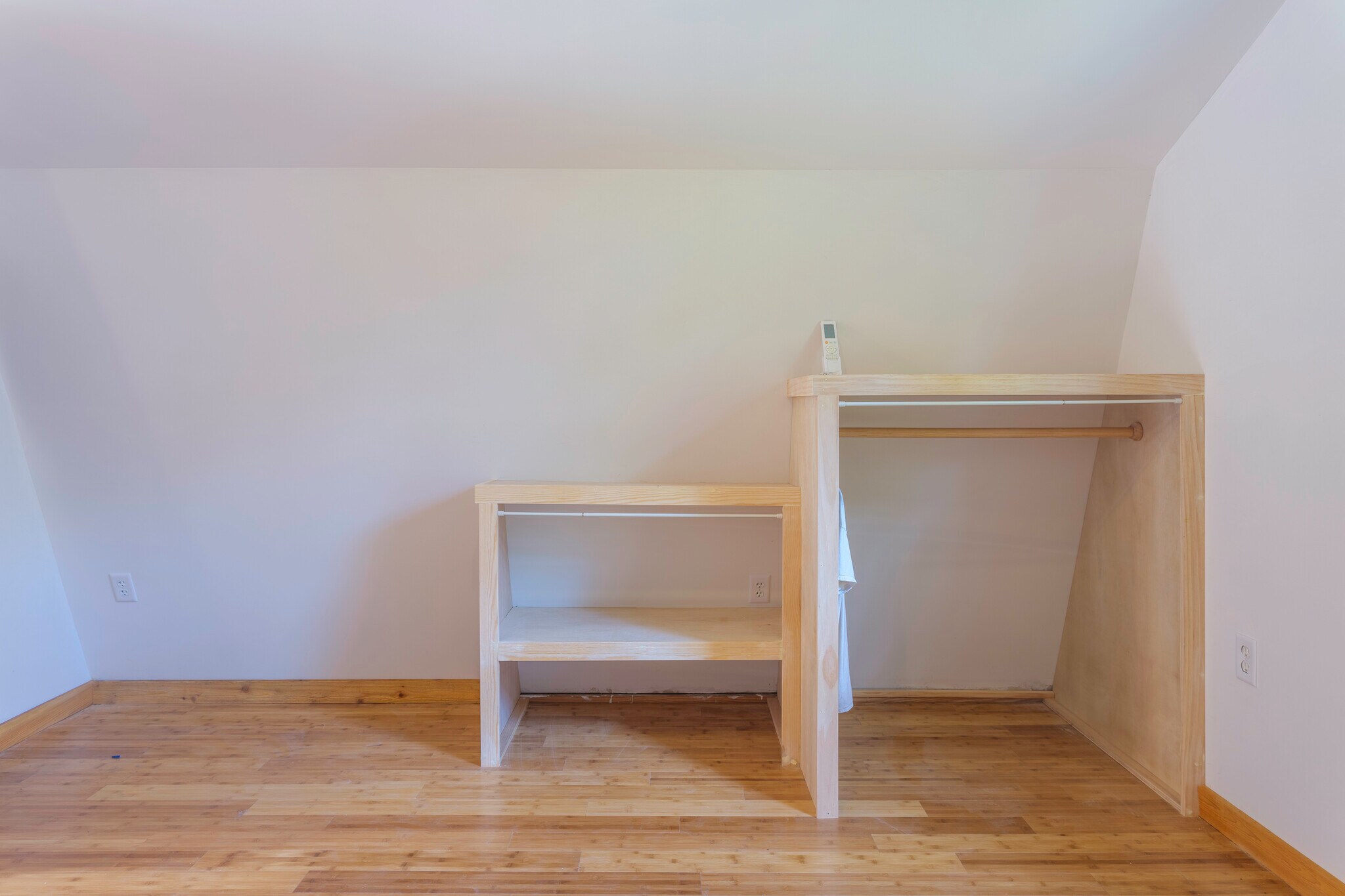 Built in closet/storage space - 10 Linden Dr
