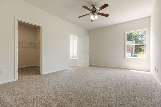 Building Photo - 4013 Kristen St