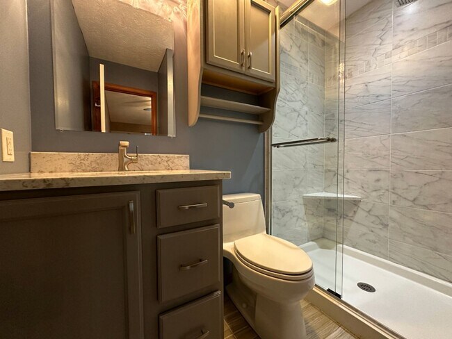 Building Photo - Sophisticated Townhome Living with Modern ...