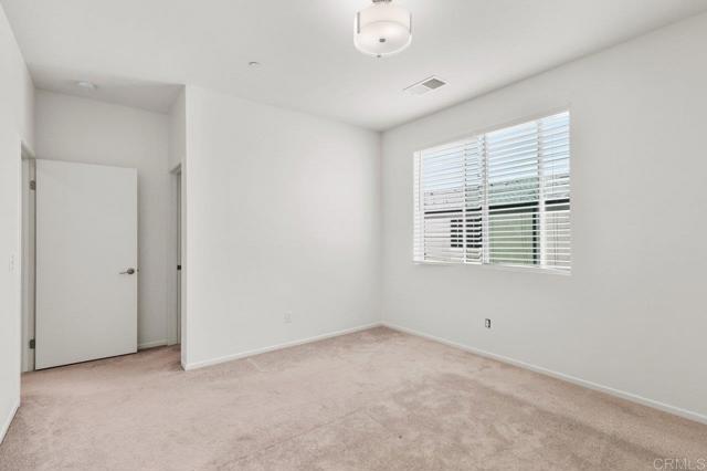 Building Photo - 5224 Beachfront Cove St
