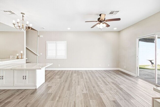 Building Photo - Charming 3-Bedroom Home with Modern Updates & Easy-Care Backyard