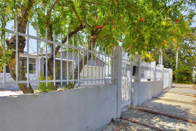 Building Photo - 6149 Case Ave