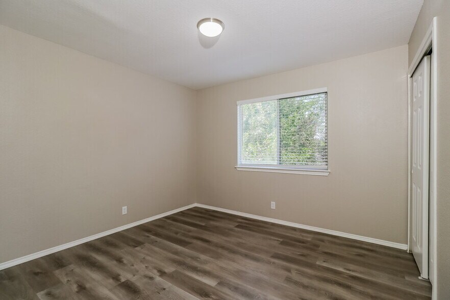Building Photo - 504 Country Estates Dr