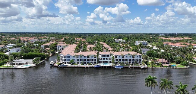 Building Photo - 3038 Waterside Cir