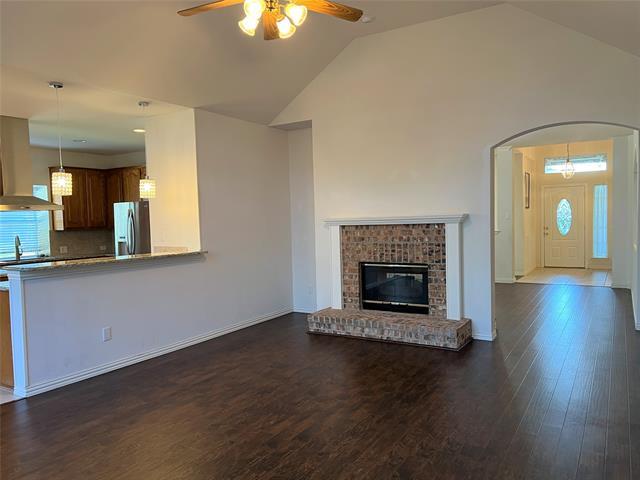 Building Photo - 702 Willow Ridge Ct