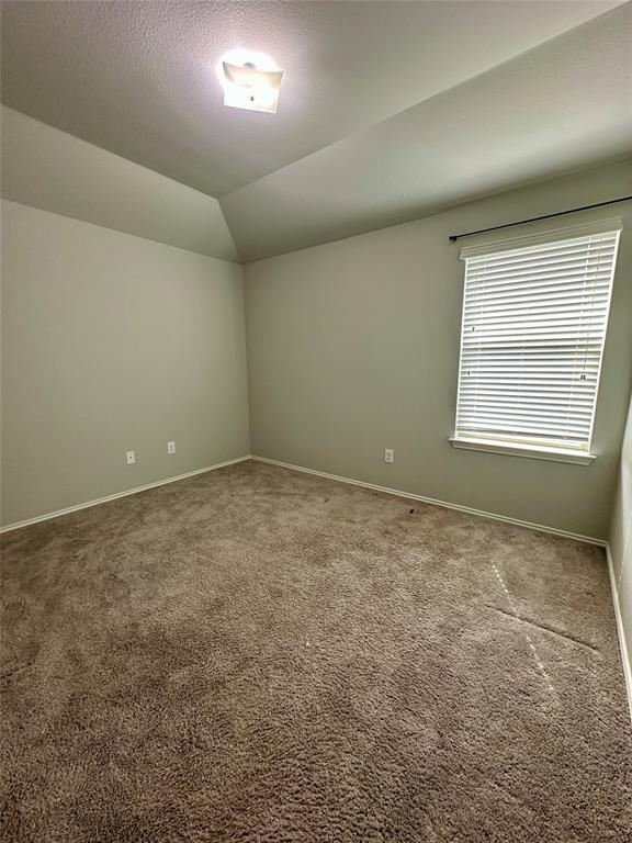 Building Photo - 117 Chickadee Ln