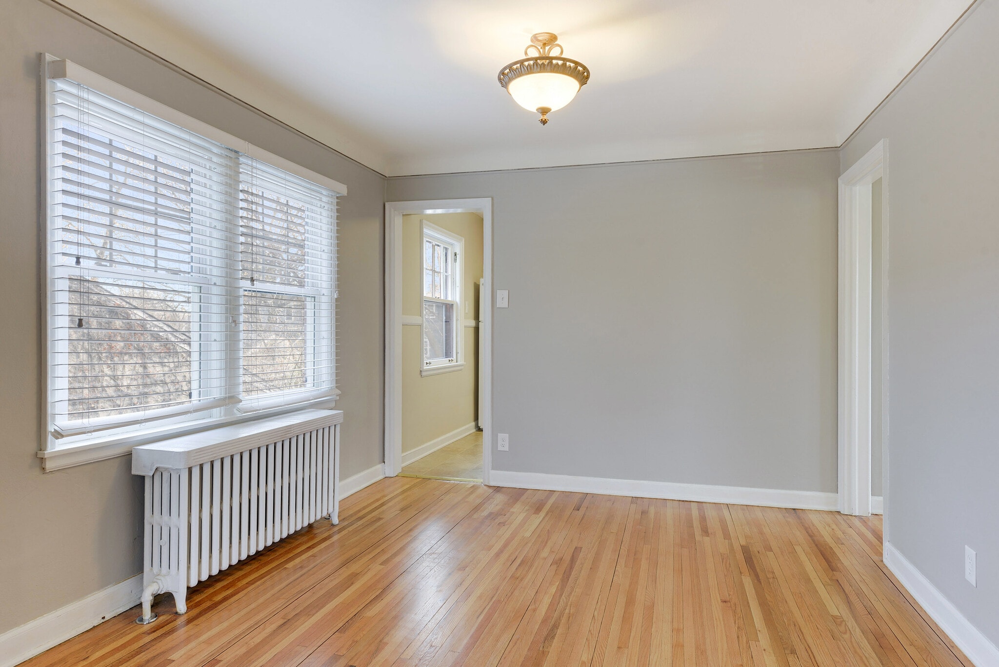 Building Photo - 1652 Randolph Ave