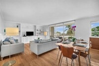 Building Photo - 611 Ocean Dr