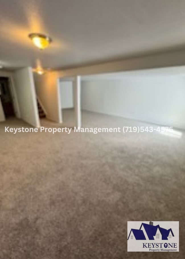 Building Photo - Back on the Market – 3 Bed / 3 Bath House in Pueblo West | $1,800