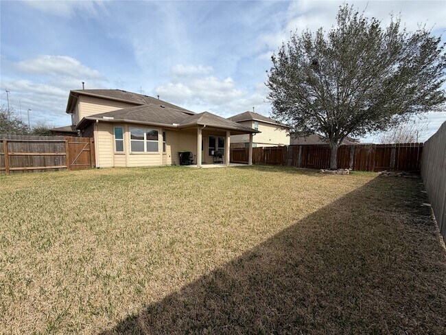 Building Photo - 3223 Aegean Dr