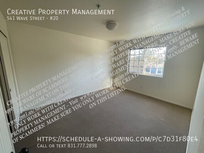 Building Photo - 541 Wave St