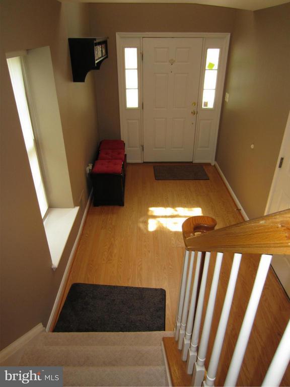 Building Photo - 11640 Fairfax Center Woods Tr