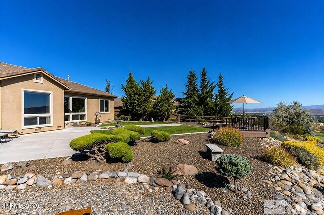 Building Photo - 2750 Shadow Dancer Trail