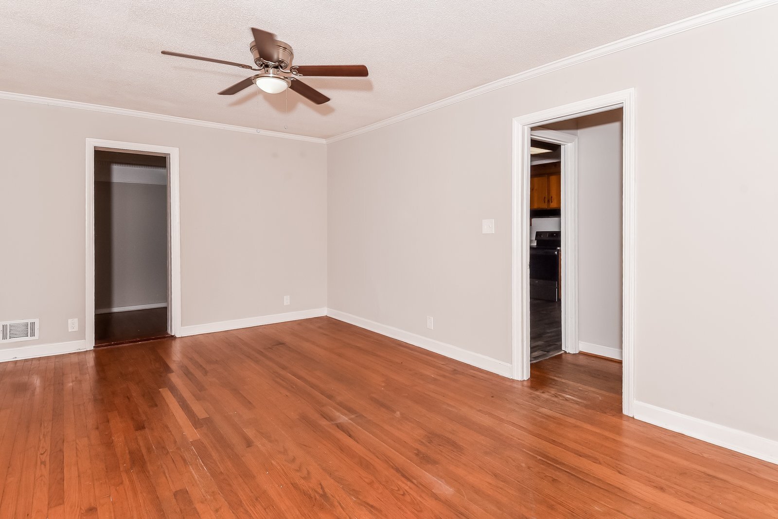 Building Photo - 1908 State Rd S-28-425