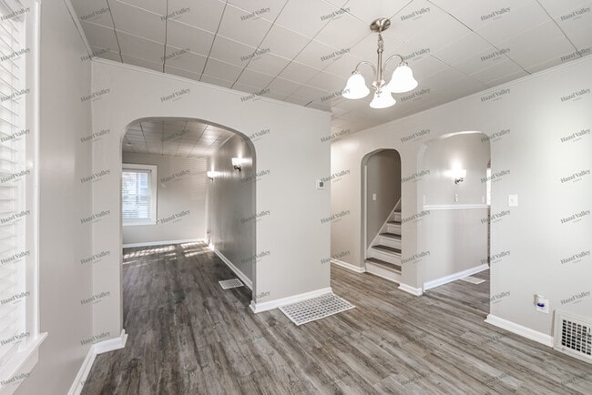 Building Photo - 4400 Berwick St