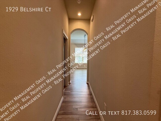 Building Photo - 1929 Belshire Ct