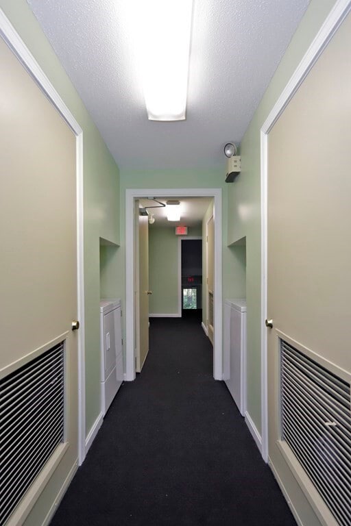 Building Photo - 1261 Church St