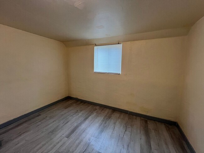 Building Photo - 289