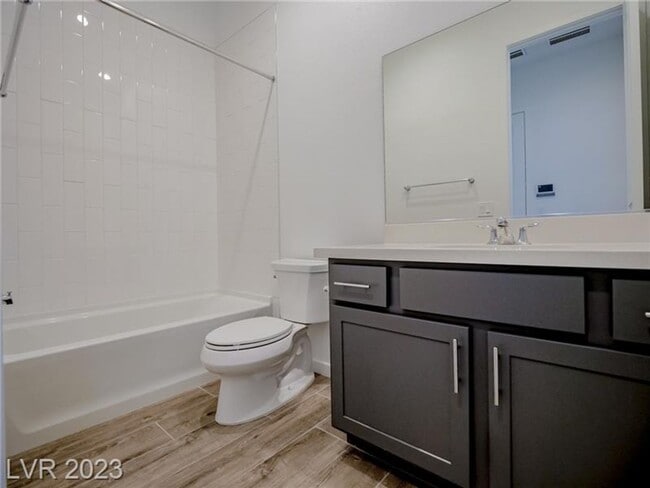 Building Photo - BEAUTIFUL 4BEDROOM HOME IN CADENCE