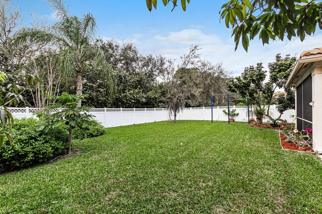 Building Photo - 8134 Bautista Way