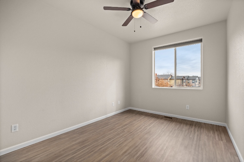 Building Photo - 2821 Willow Tree Ln