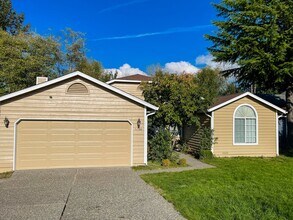 Building Photo - Desirable 3 Bedroom Rambler in Federal Way