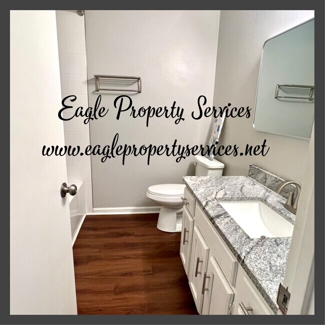 Building Photo - 2997 Hickory Ln