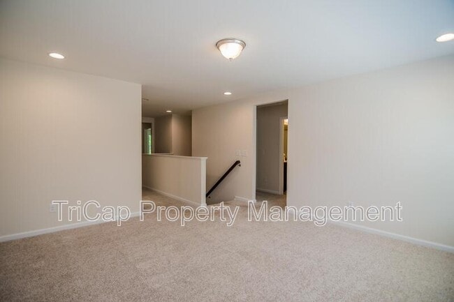 Building Photo - 1012 Laurel Twist Rd