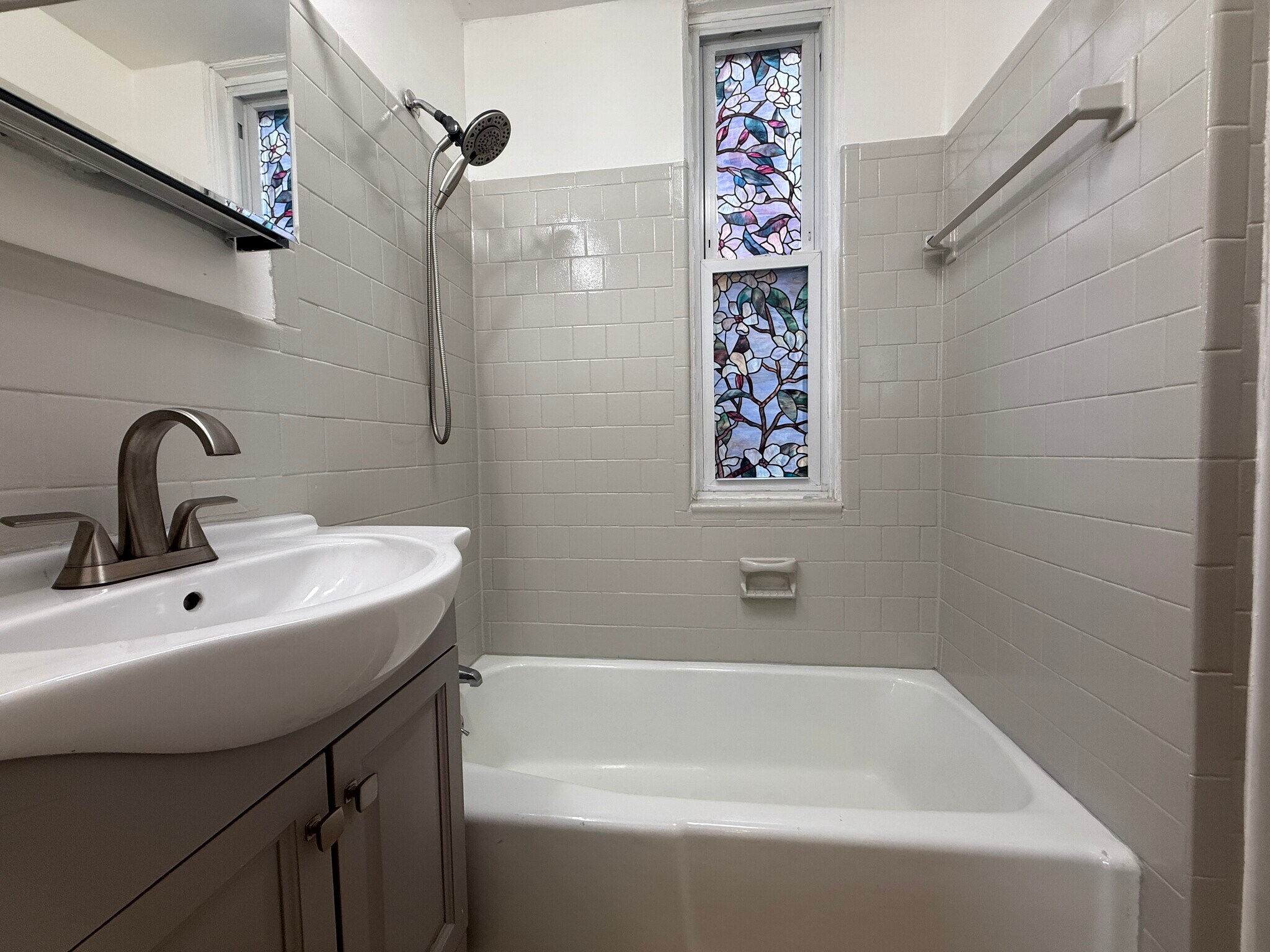 Building Photo - 4 Wabon St