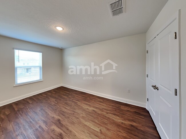 Building Photo - 6107 Little Blf Cir