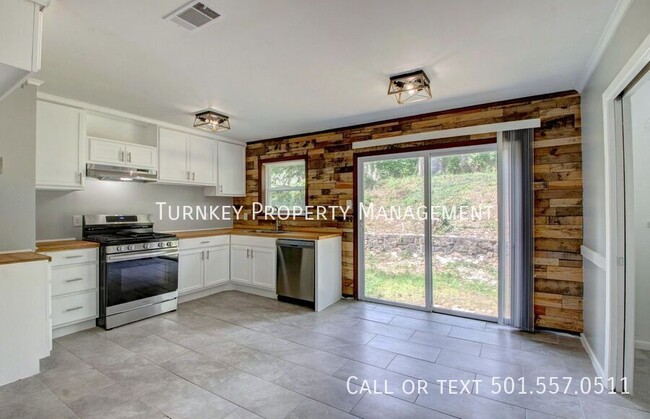 Building Photo - 91 White Oak Ln