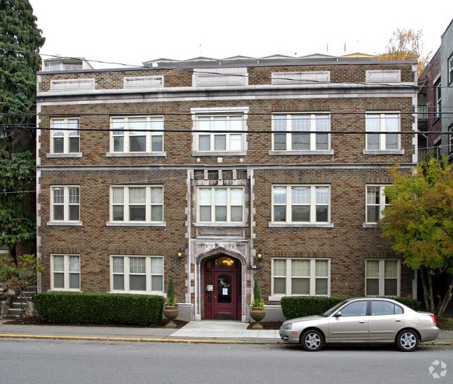 Building Photo - The Don Todd