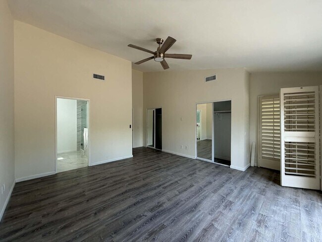 Building Photo - 70451 Cobb Rd
