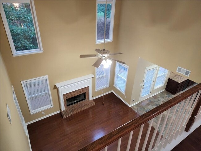 Building Photo - 12990 Meridian Ct