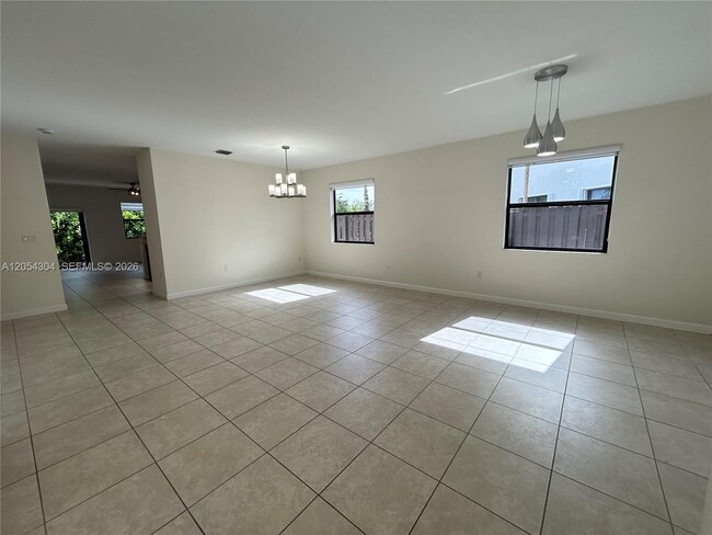 Building Photo - 15180 SW 119th Way