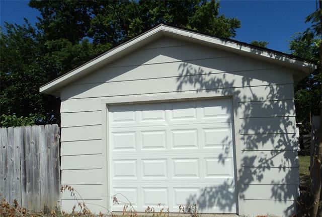 Building Photo - 632 Nunnalee Ave