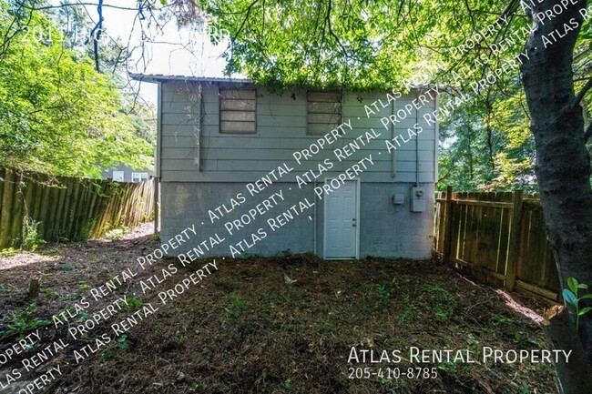 Building Photo - Charming 2-Bedroom Home in Hueytown – Prim...