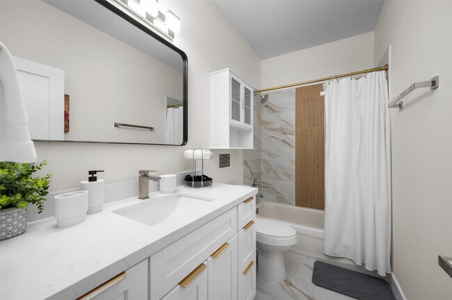 Building Photo - 7089 Tierwester St