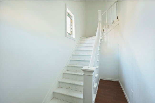 Building Photo - 1408 11th St