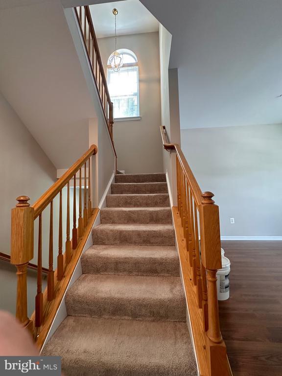 Building Photo - 9400 Birchwood Ct W