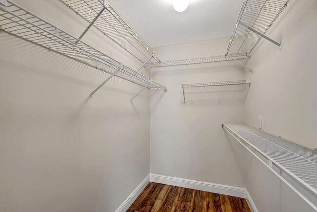 Building Photo - 1109 Duncan Cir