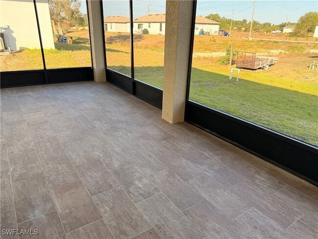 Building Photo - 941 Columbus Blvd