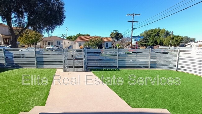 Building Photo - 1053 Madison Ave