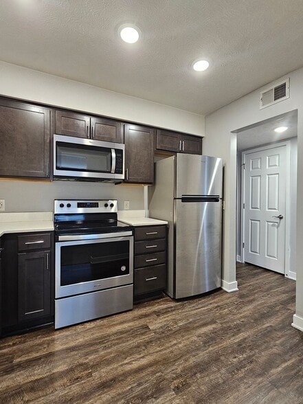 Interior Photo - The Belmont Apartments