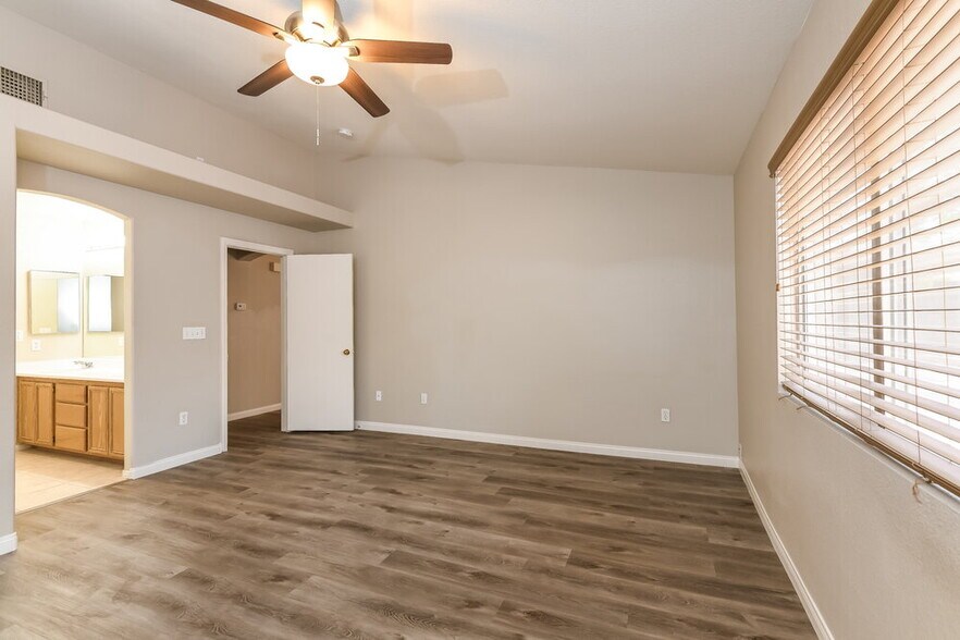Building Photo - 1113 Nordyke Ave