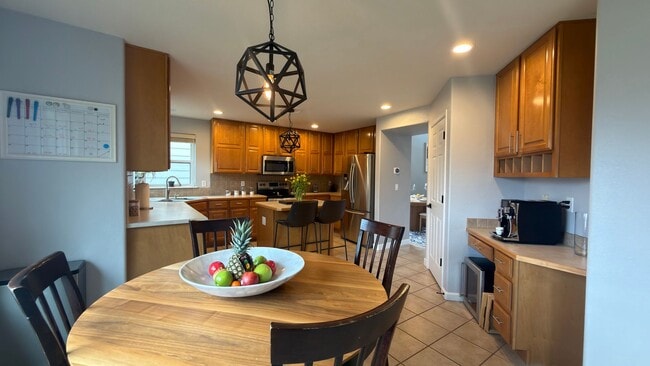 Building Photo - Great Furnished House In Fort Collins