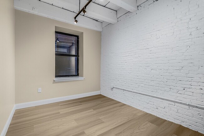 Floorplan - Flats on Broad