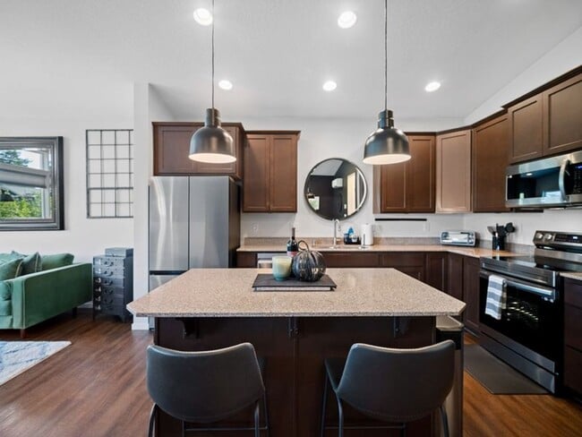 Building Photo - Desirable Kendall Yards Townhouse – Modern...