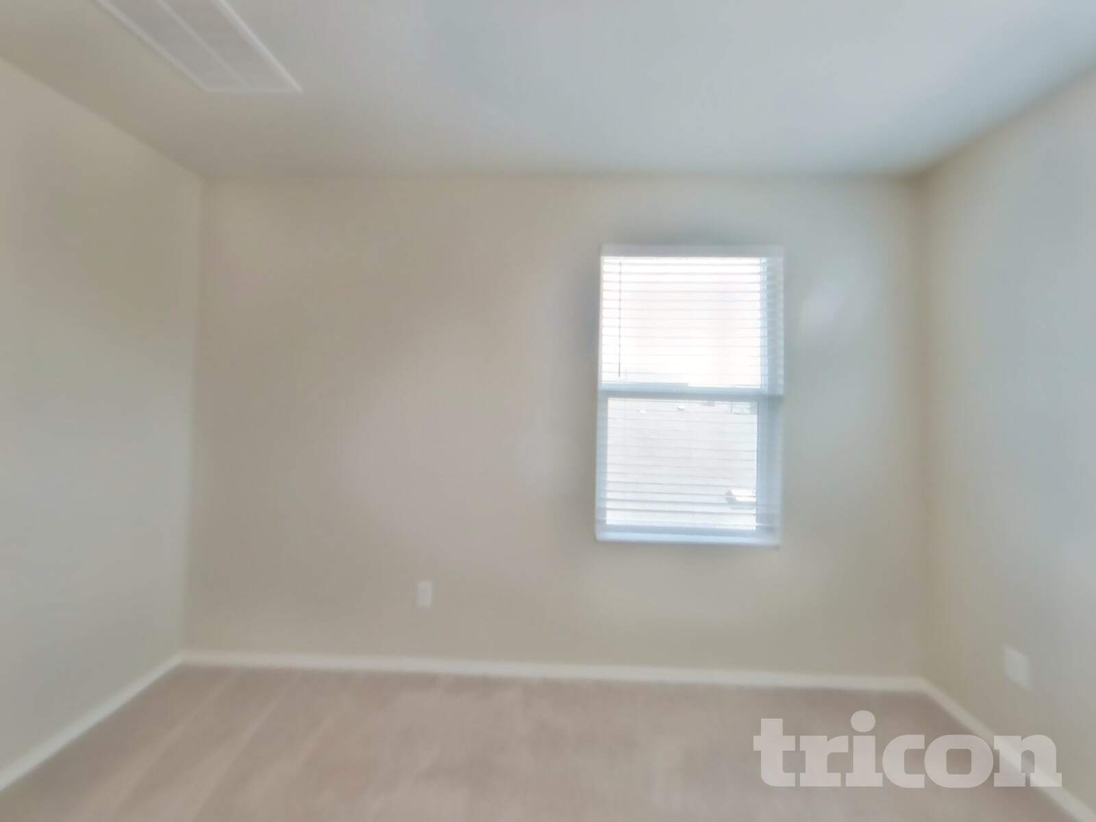 Building Photo - 5200 Saddle Clb Dr