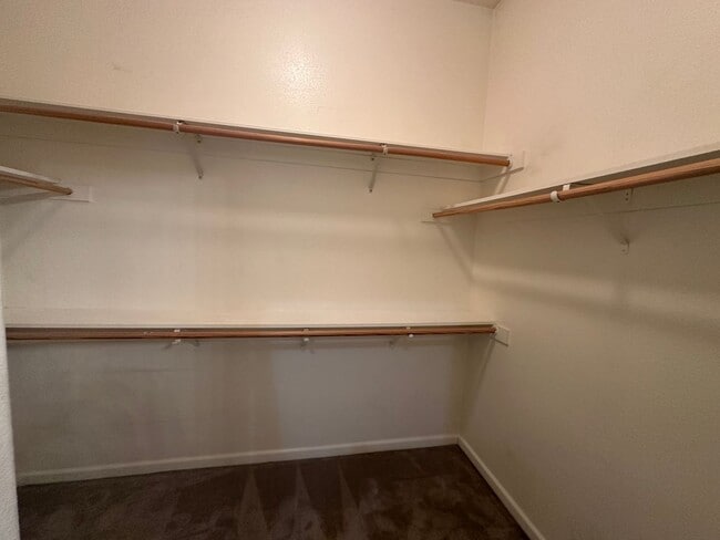 Building Photo - 1824 San Diego Cir